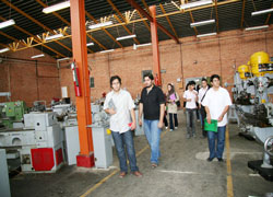 AWT IMAGE